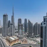 Opulent Hollywood Styled Flat In Paramount Tower